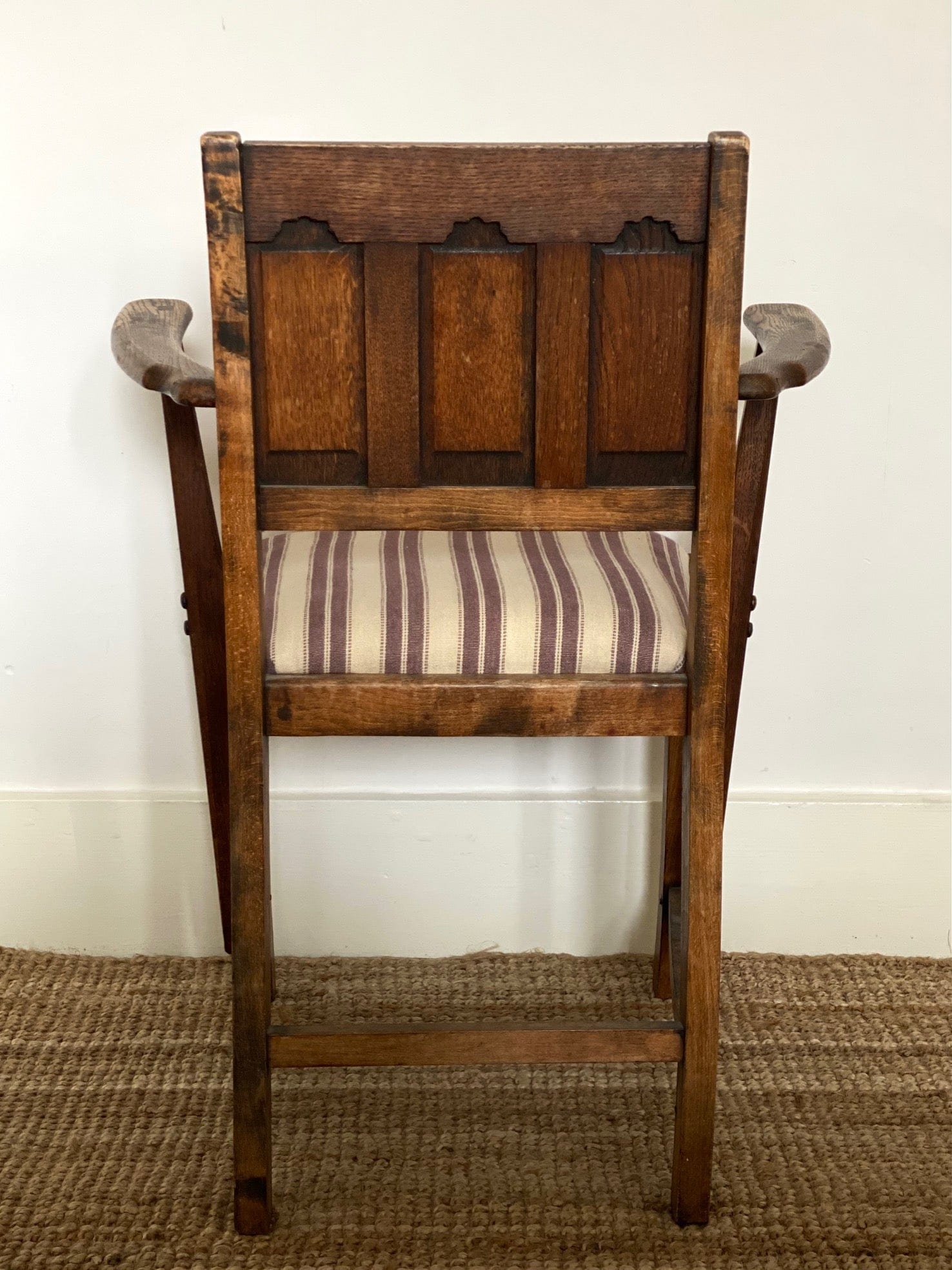 KEPT London Oak carved arm chair